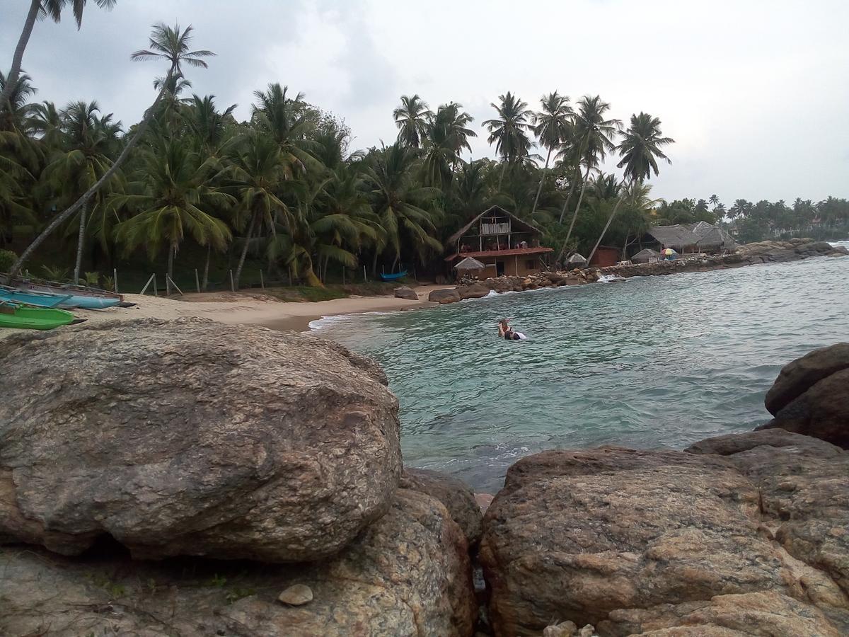 Nethmi Homestay & Restaurant Tangalle Exterior photo