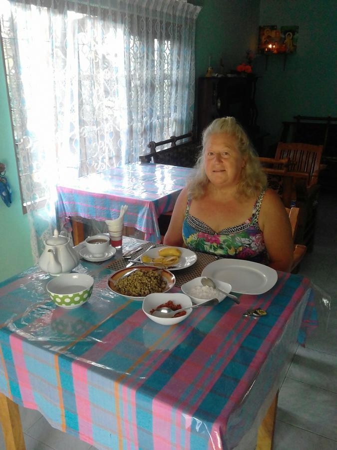 Nethmi Homestay & Restaurant Tangalle Exterior photo